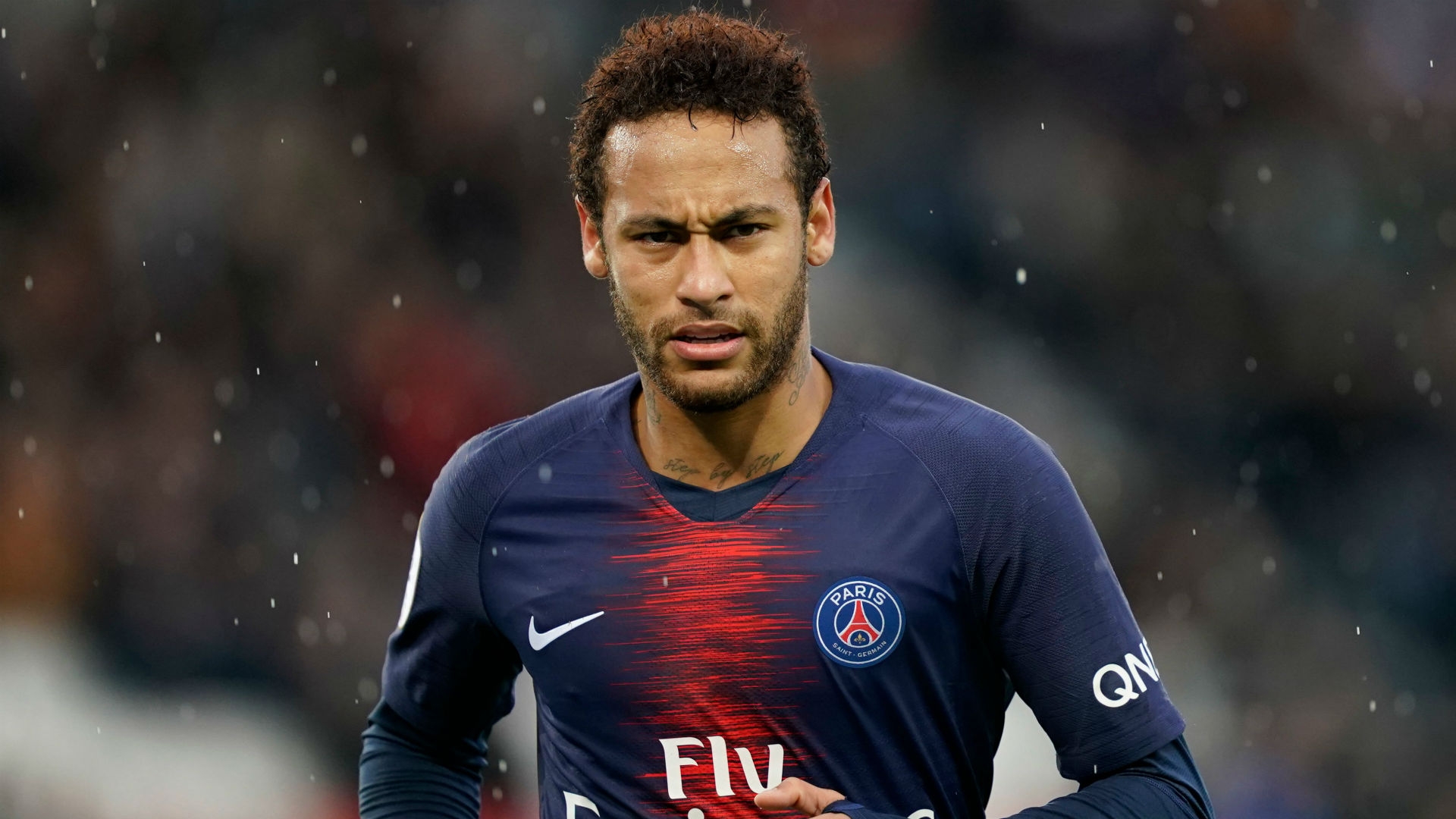 Không chơi bóng, Neymar tụt giá thê thảm trên thị trường chuyển nhượng