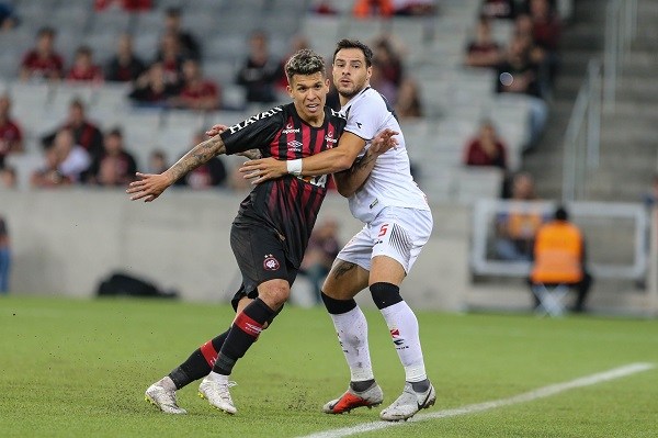 Nhận định, dự đoán Goias vs Paranaense 06h00, 14/06 (Vòng 9 VĐQG Brazil)