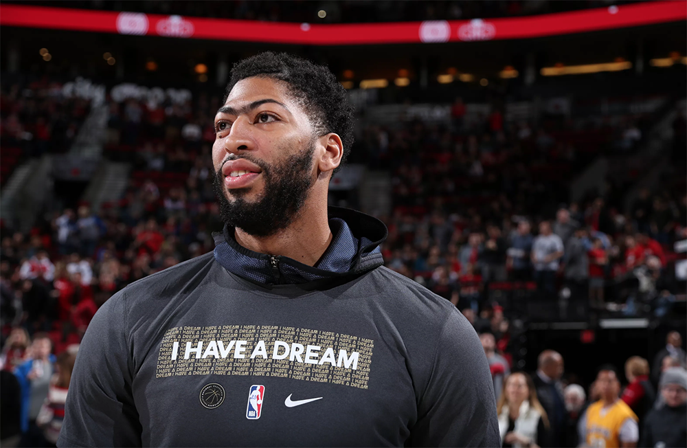Chuyên gia tin rằng New Orleans Pelicans đang một lần nữa làm trò với Los Angeles Lakers
