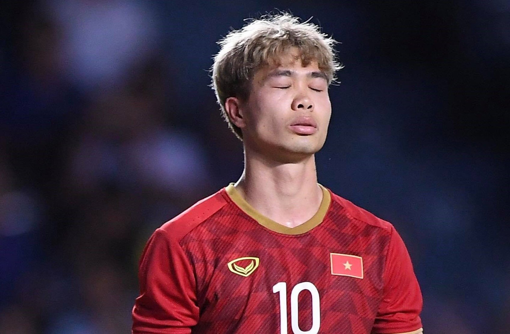 CĐV “cầu xin” bầu Đức để Công Phượng ở lại HAGL thay vì đi Pháp