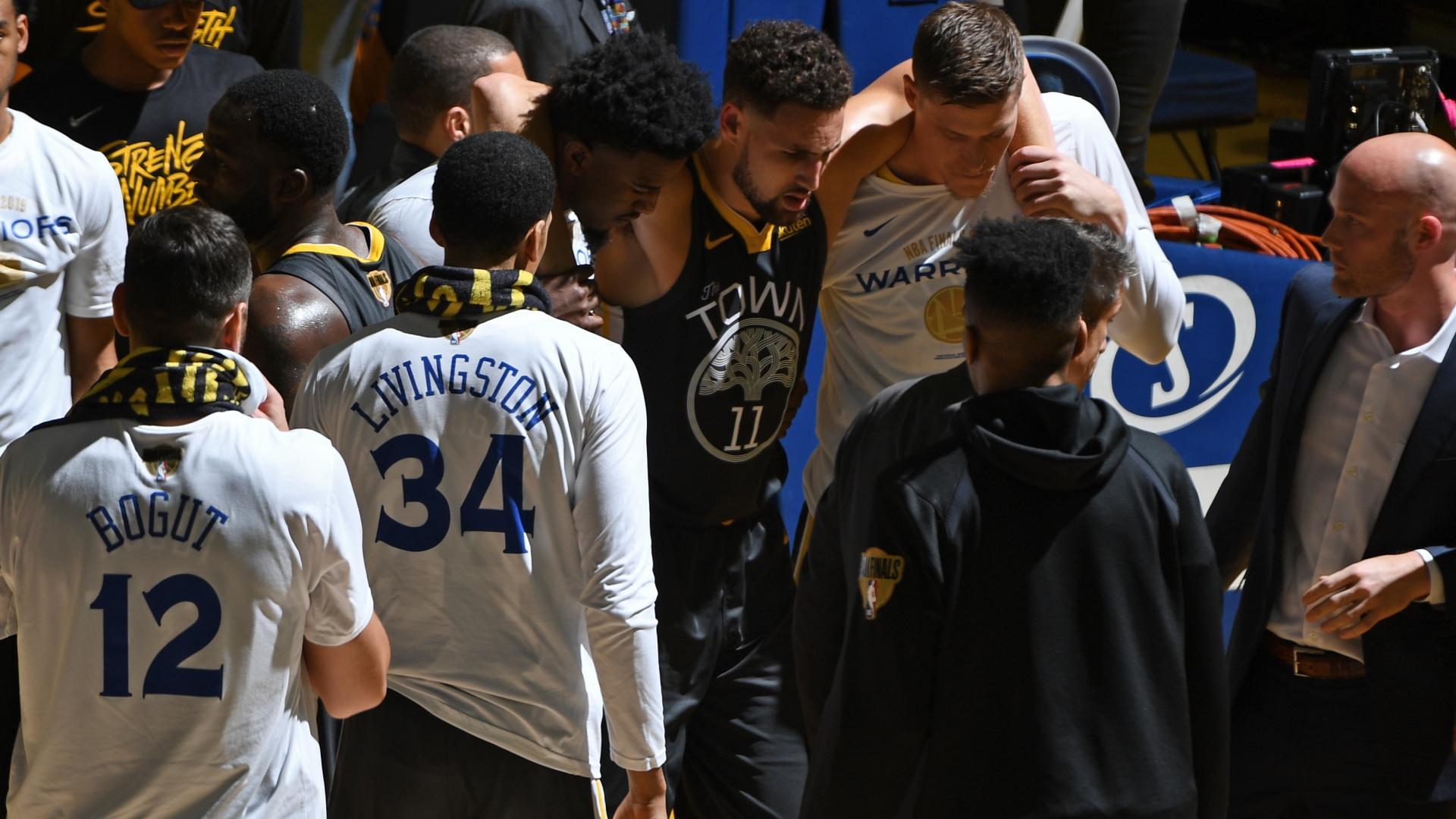 Sau khi chấn thương, Klay Thompson chỉ hỏi 2 câu mà khiến người nghe thấy lòng nặng trĩu