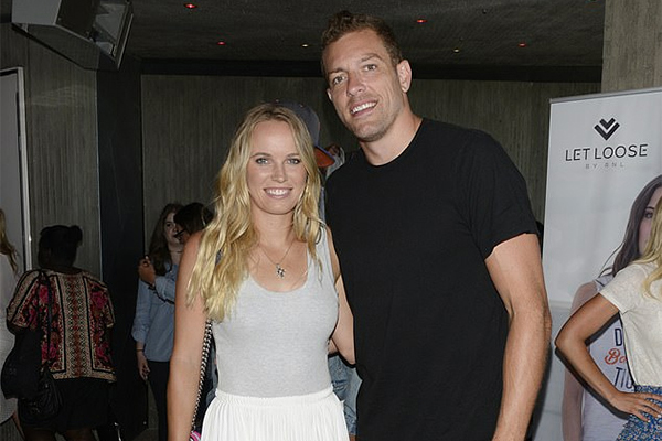 Mối lương duyên tennis - bóng rổ: Caroline Wozniacki kết hôn với cựu binh NBA David Lee