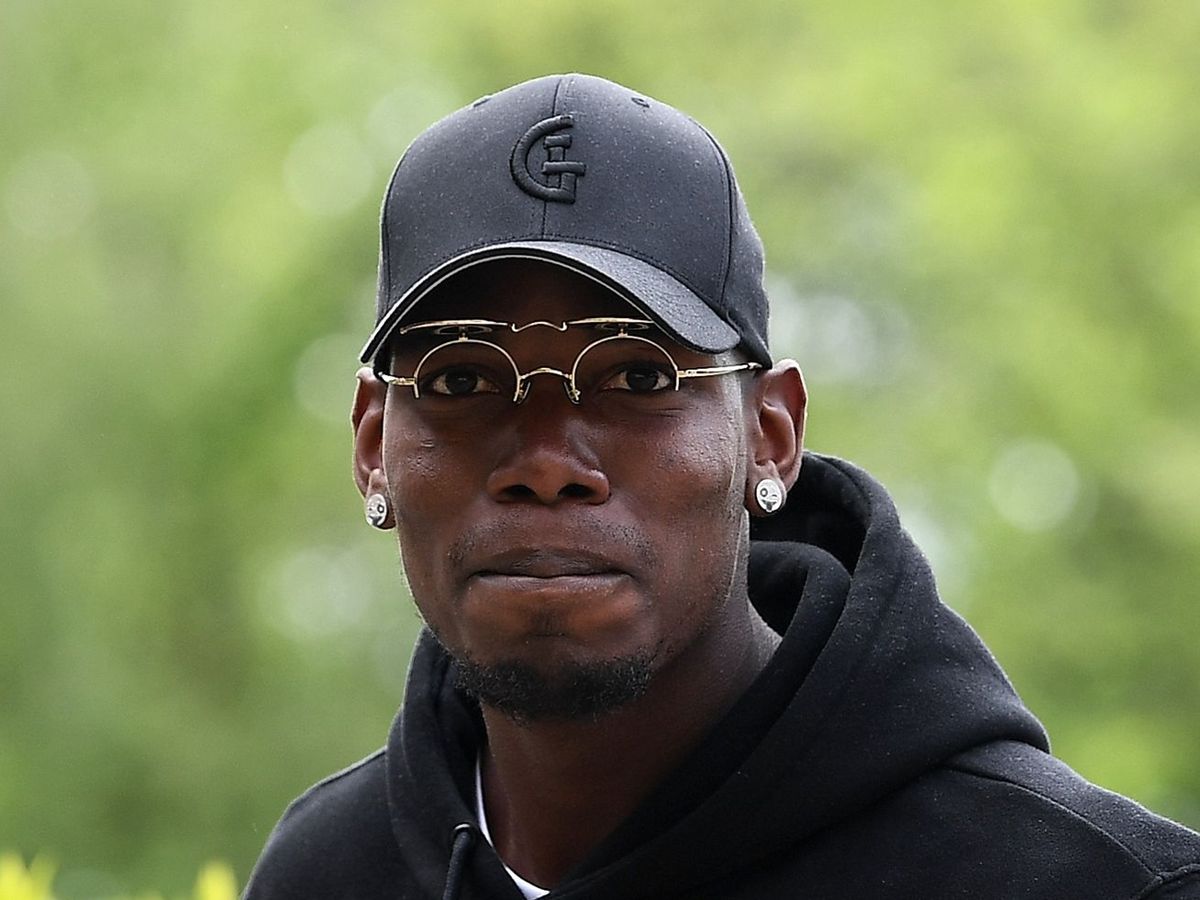 5 tiền vệ được MU lựa chọn khi Pogba tuyên bố ra đi