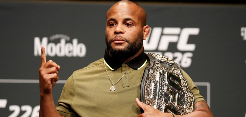 Daniel Cormier sẽ nghỉ hưu sau khi tái đấu với Stipe Miocic?