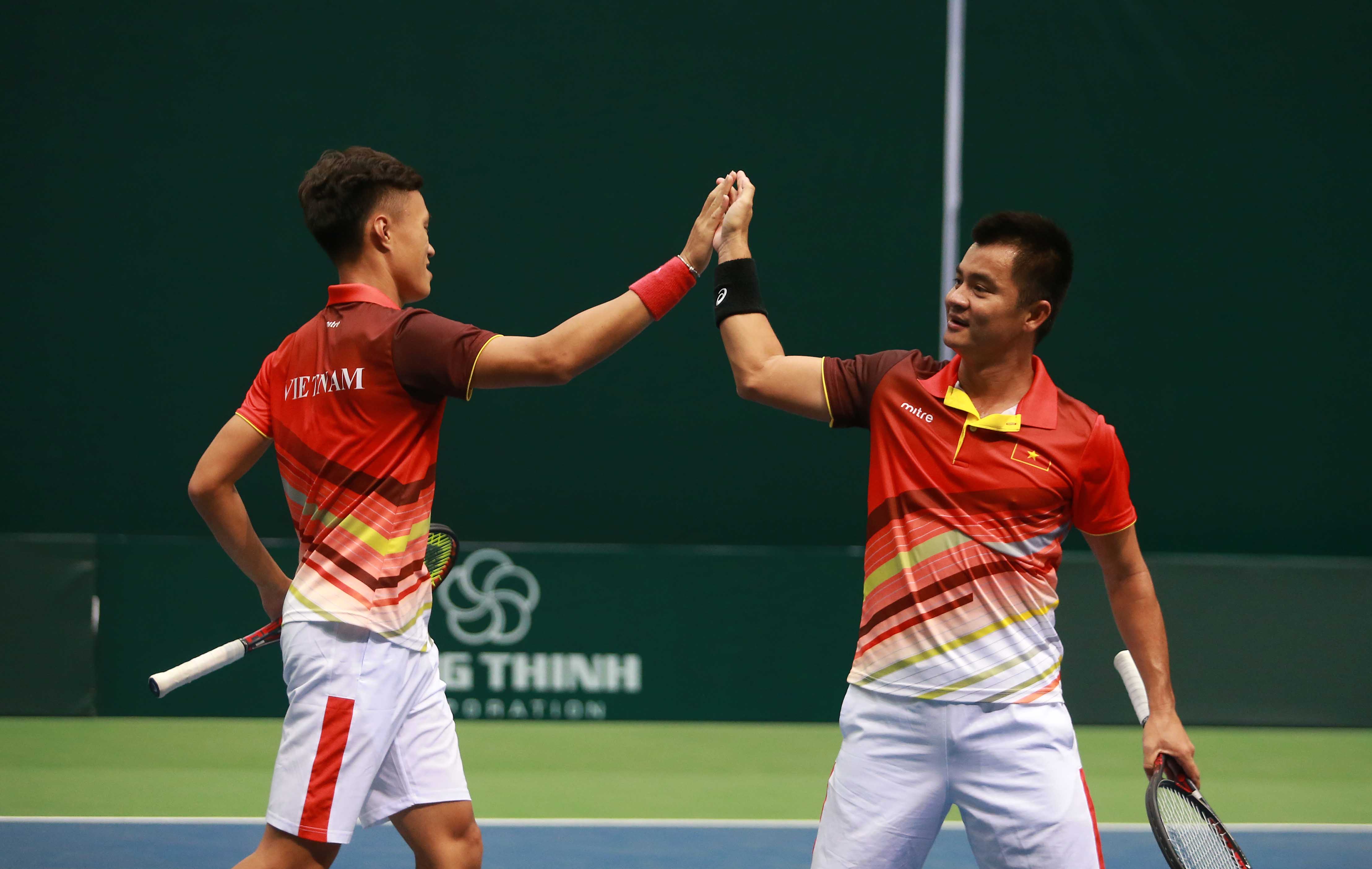 Đội tuyển tennis Việt Nam tích cực chuẩn bị cho nhóm III Davis Cup