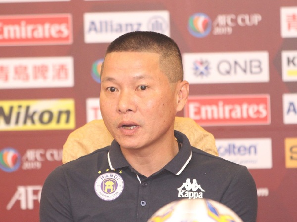 Hòa Ceres Negros trên sân khách, HLV Chu Đình Nghiêm vẫn không hài lòng vì một điều