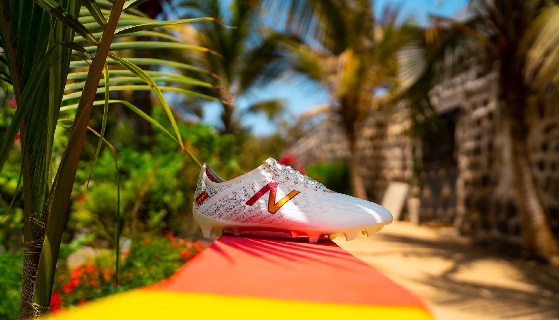 New Balance tung ra mẫu giày lấy cảm hứng từ Senegal và Sadio Mane