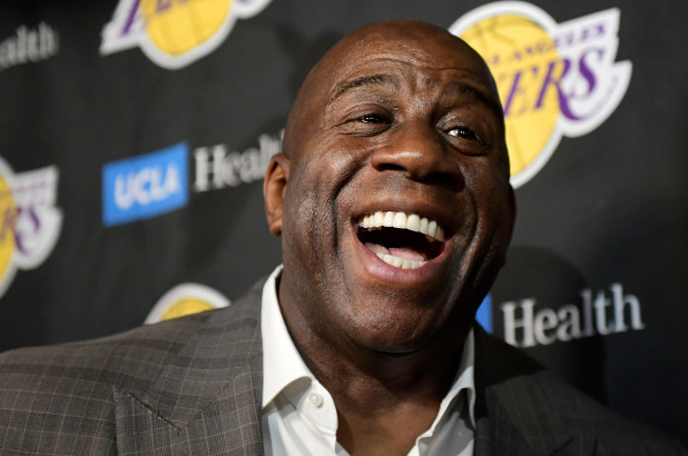 Magic Johnson tin tưởng Lakers sẽ "lên đỉnh" tại mùa giải tới