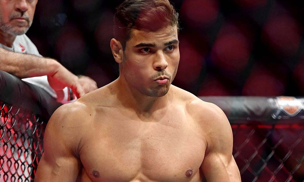 Paulo Costa bị HLV cũ dọa tống tiền