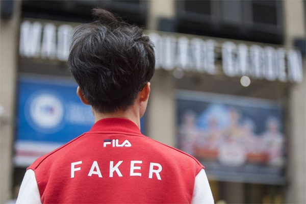 Trực tiếp LCK mùa hè 2019: SKT vs DWG (15h00, 19/6)