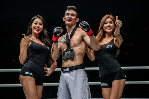 Điều gì đang chờ đón hai “lính mới” Bi Nguyễn và Thanh Lê tại ONE Championship