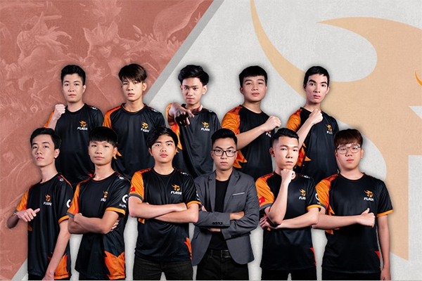 Trực tiếp VCS mùa hè 2019 tuần 1: FL vs CES (16h00 ngày 21/6)