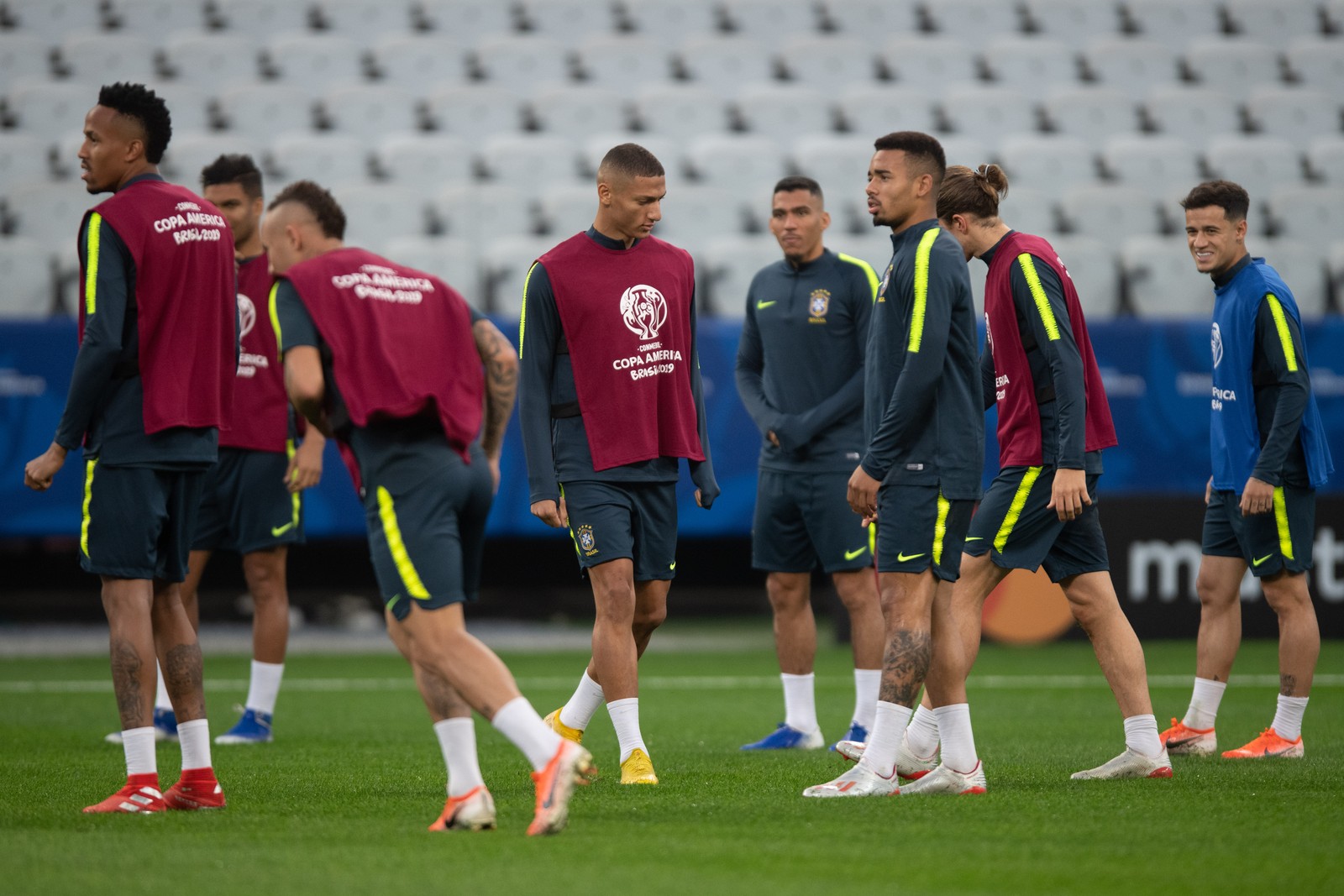 Buổi tập cuối của ĐT Brazil hé lộ thay đổi ở đội hình xuất phát gặp Peru