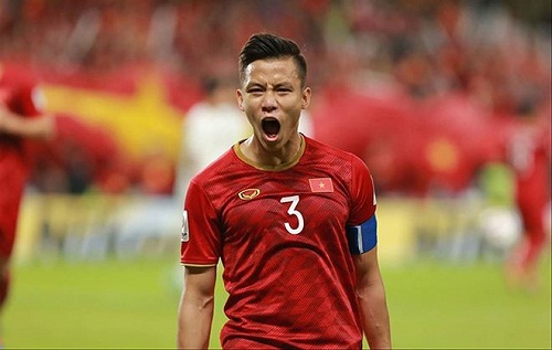 Quế Ngọc Hải dành cả thanh xuân để… xin áo đấu của đồng đội