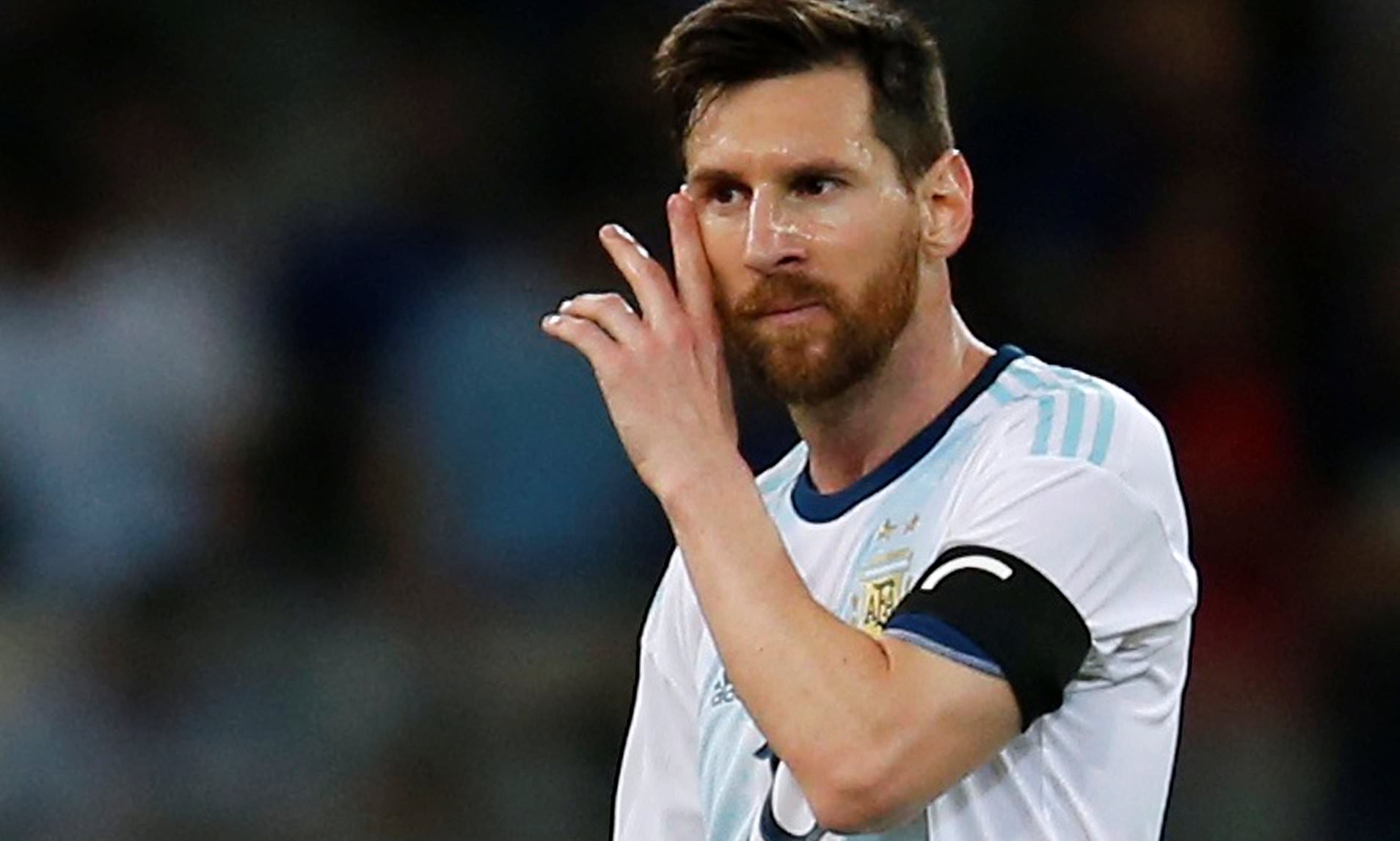 SỐC: ĐT Argentina chỉ thắng 1 trận ở các giải Cúp sau khi Messi rút lại tuyên bố giải nghệ