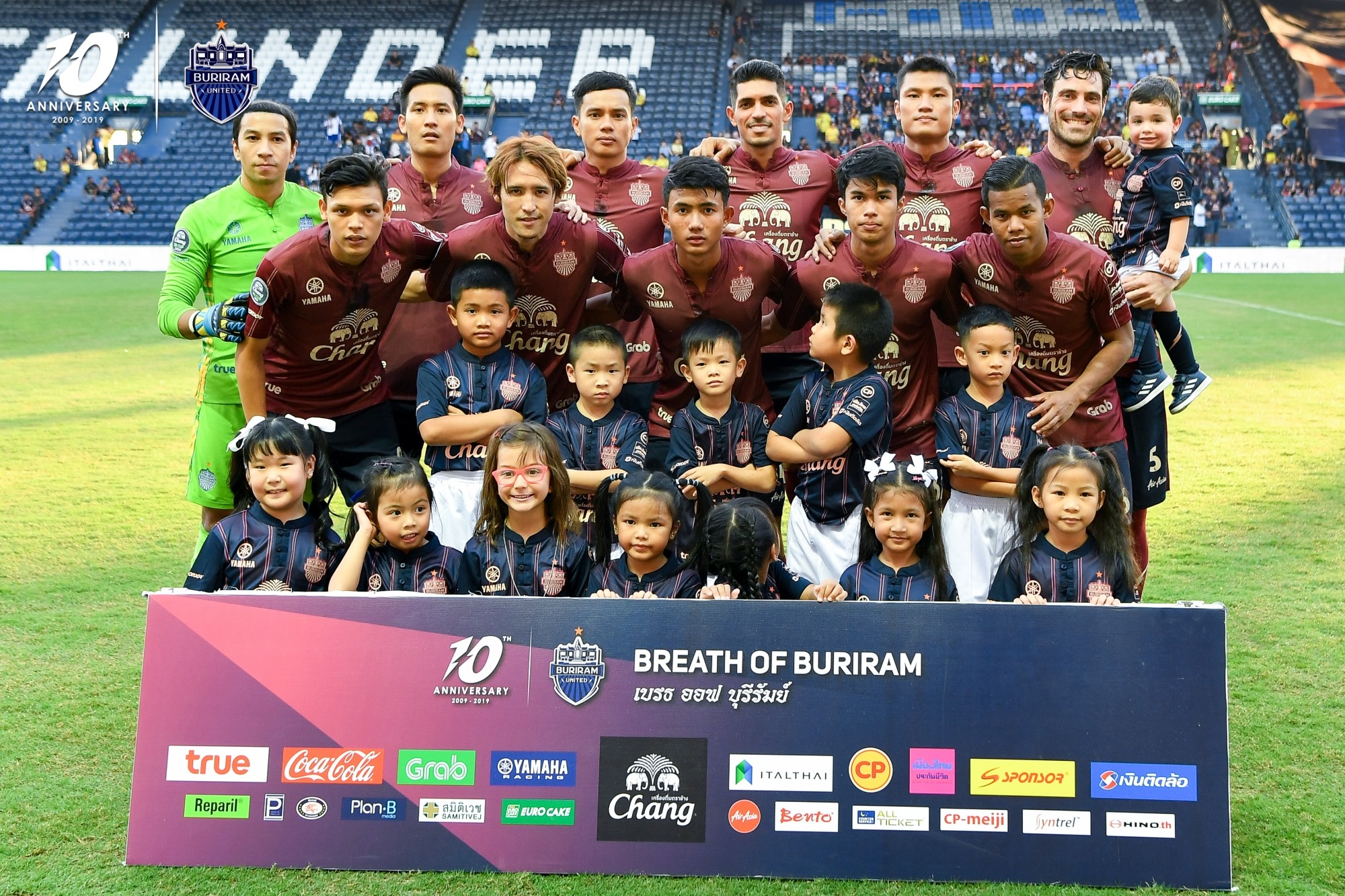 Đến cả Buriram cũng thách thức Việt Nam!