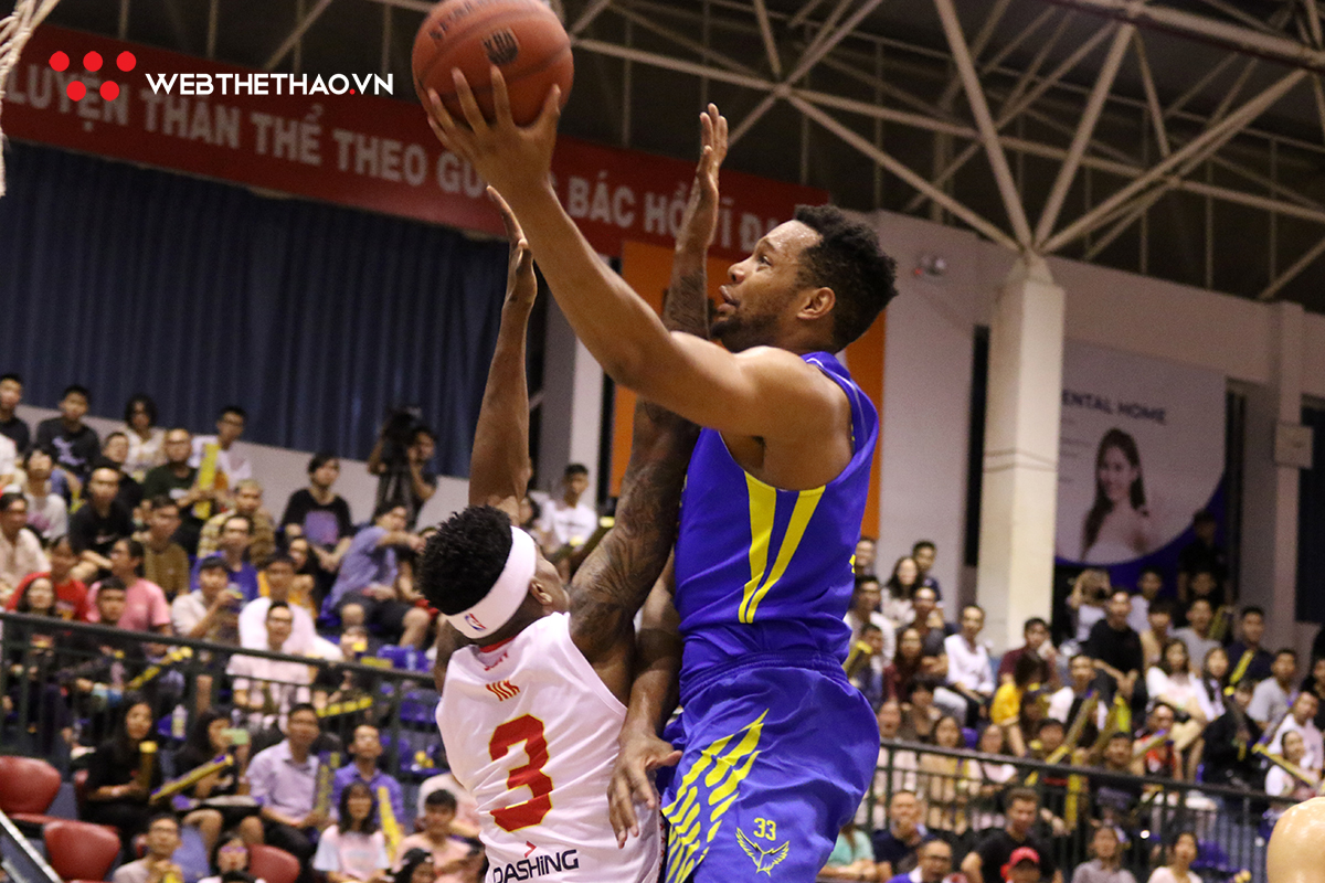 Derby TP.HCM, cơ hội để Saigon Heat có màn "Sao đổi ngôi"