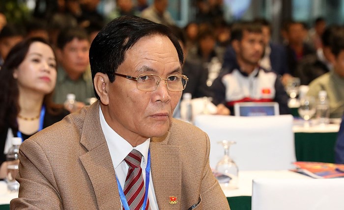 Ông Cấn Văn Nghĩa đột ngột từ chức Phó chủ tịch tài chính VFF giữa tâm bão tiền lương của HLV Park Hang-seo