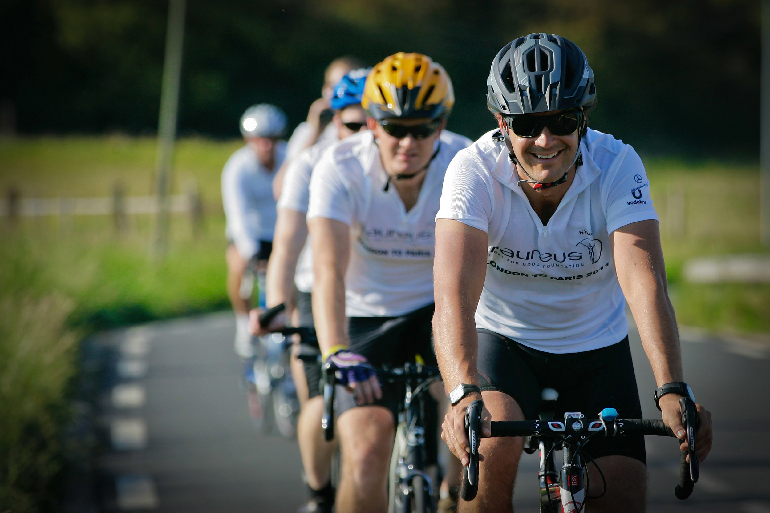 Đạp xe 460km từ TP.HCM đến Nha Trang với Laureus Cycle Challenge Vietnam 2019