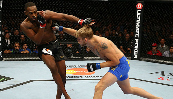 Trận đấu nào là trận đấu khiến Jon Jones bị ám ảnh nhiều nhất?