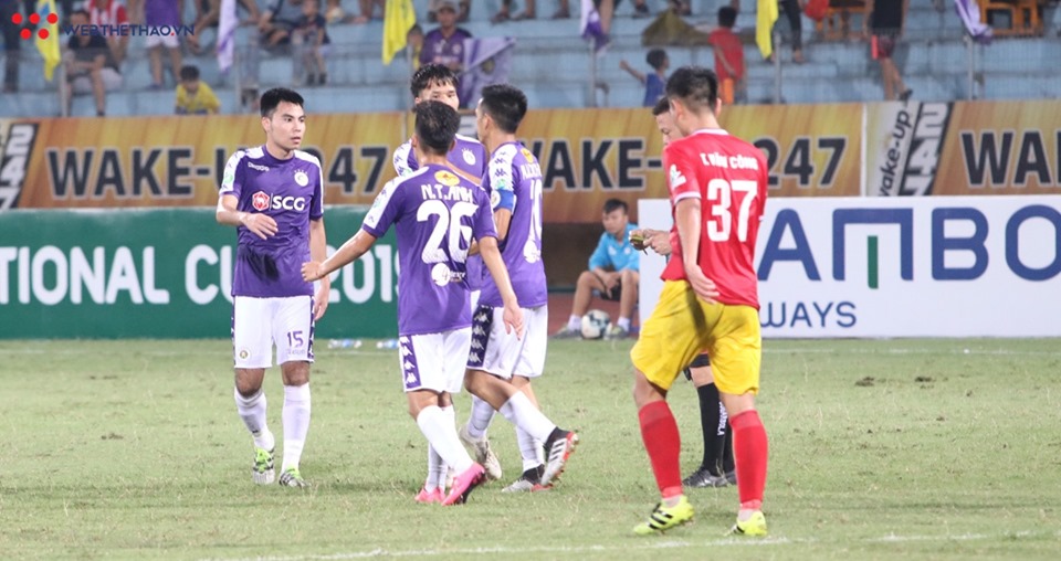 Giây phút thăng hoa của Huy "Ả rập" khi chạm trán "đàn em" Hồng Lĩnh Hà Tĩnh