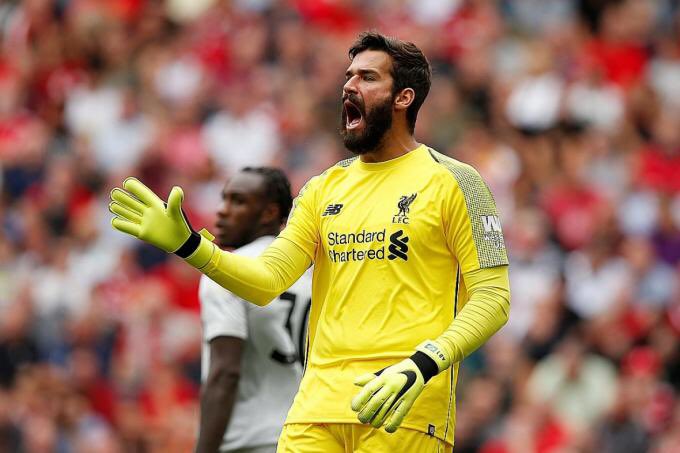 Tiết lộ về thủ môn bí mật đã góp công lớn đưa Alisson Becker về Liverpool