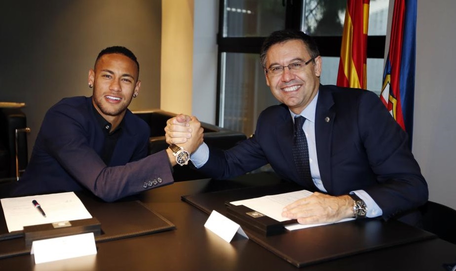Tin chuyển nhượng tối 1/7: Barca đề xuất điều khoản liên quan đến hiệu suất của Neymar