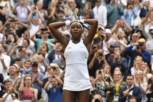 Wimbledon 2019: Bé con 15 tuổi Cori Gauff loại cựu vô địch Venus Williams