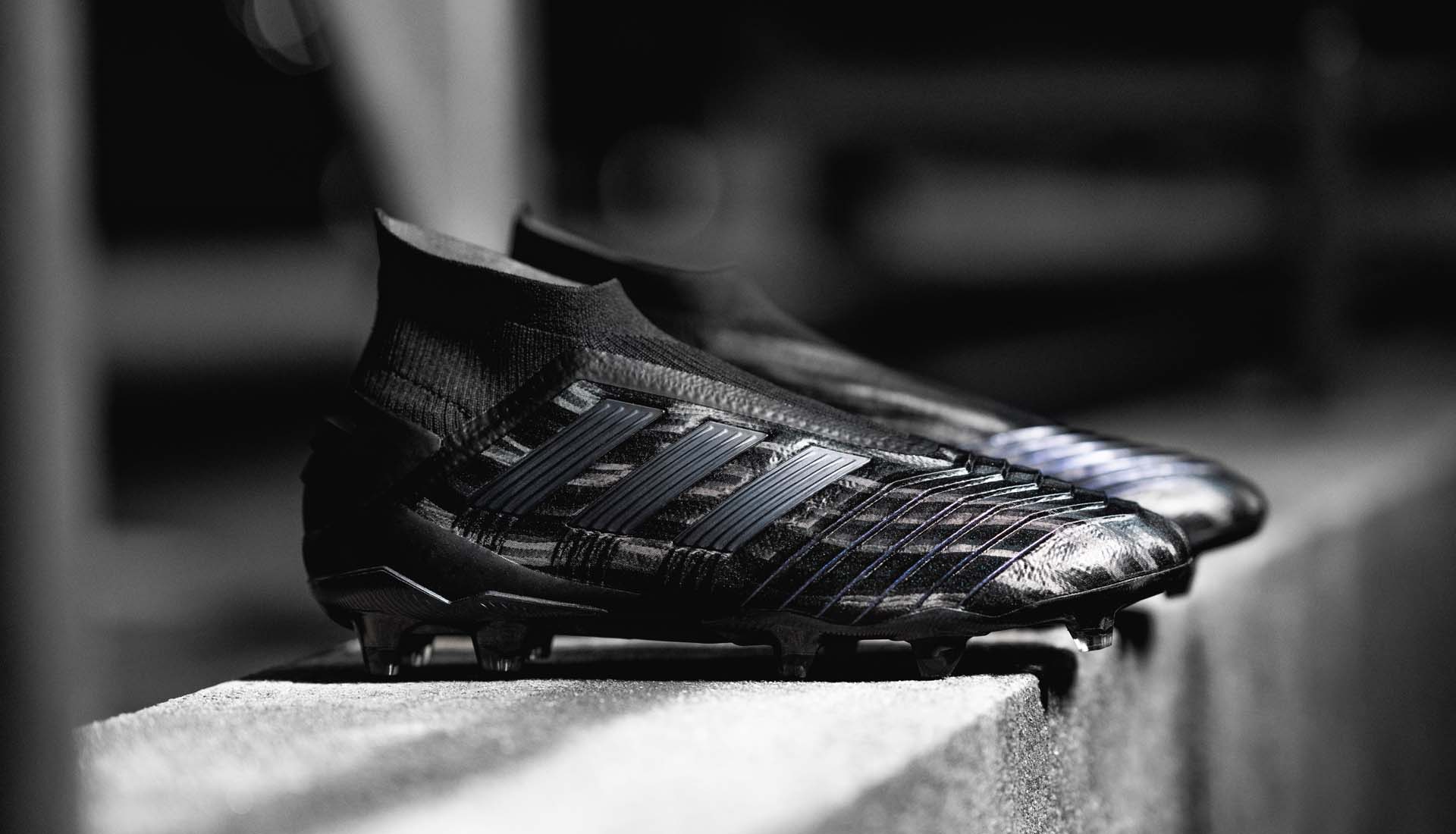 Adidas tung ra loạt giày “Dark Script” tinh tế và huyền bí