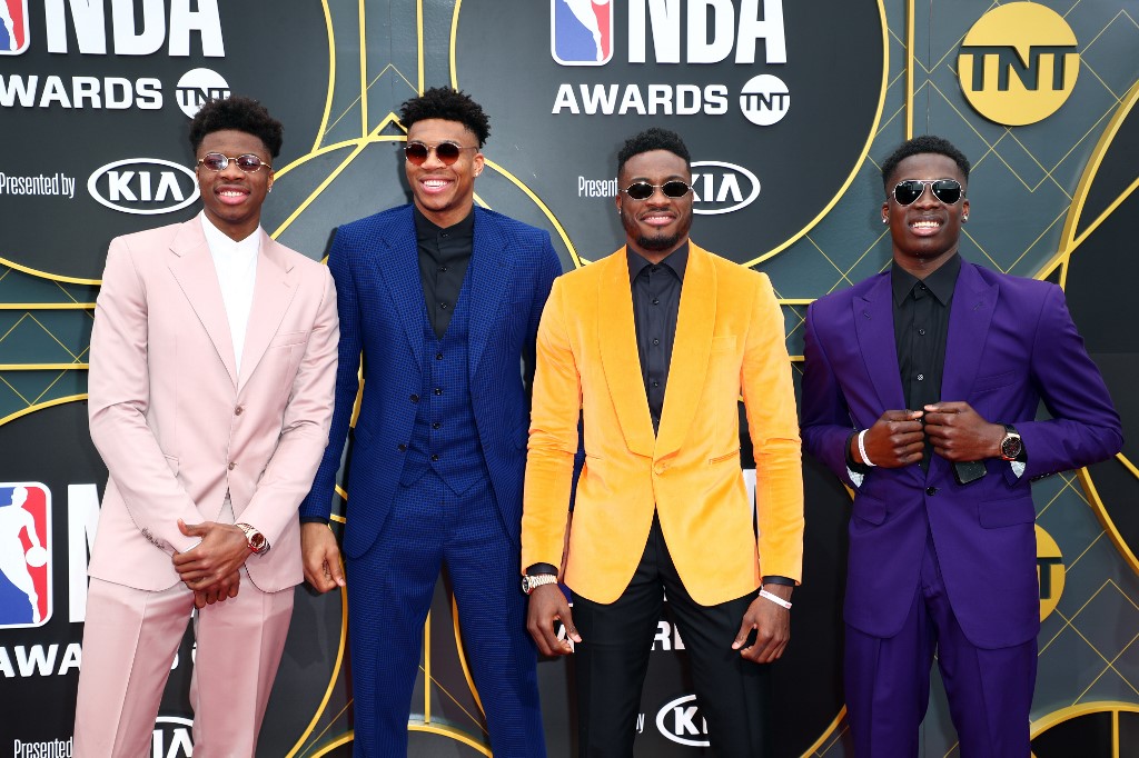 Đội tuyển Hy Lạp triệu tập ba anh em nhà Antetokounmpo cho FIBA World Cup