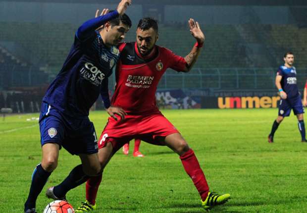 Nhận định, dự đoán Arema vs Persipura Jayapura 15h30, 04/07 (vòng 7 VÐQG Indonesia)
