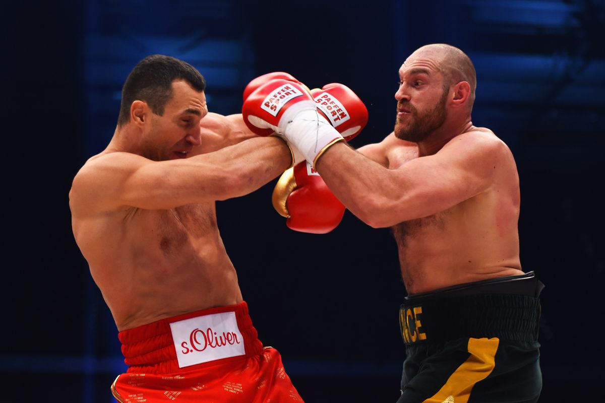 Tyson Fury phơi bày những chiêu trò gian lận của Wladimir Klitschko