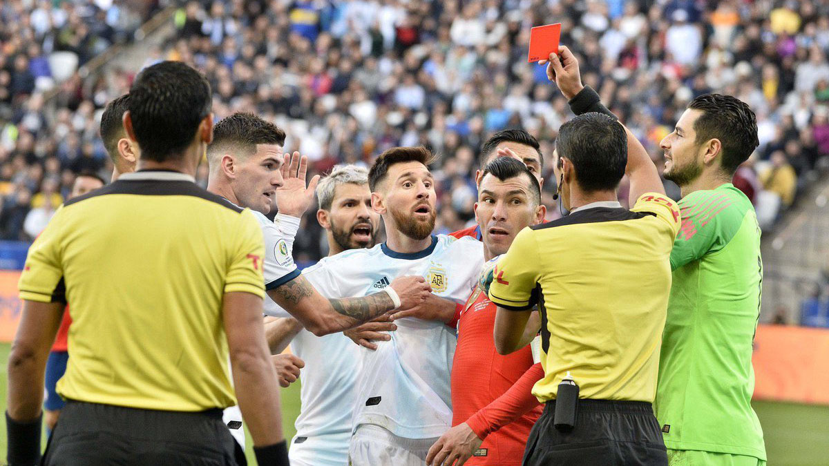 LĐBĐ Nam Mỹ giải thích thế nào khi bị Messi cáo buộc tham nhũng, nhận hối lộ?