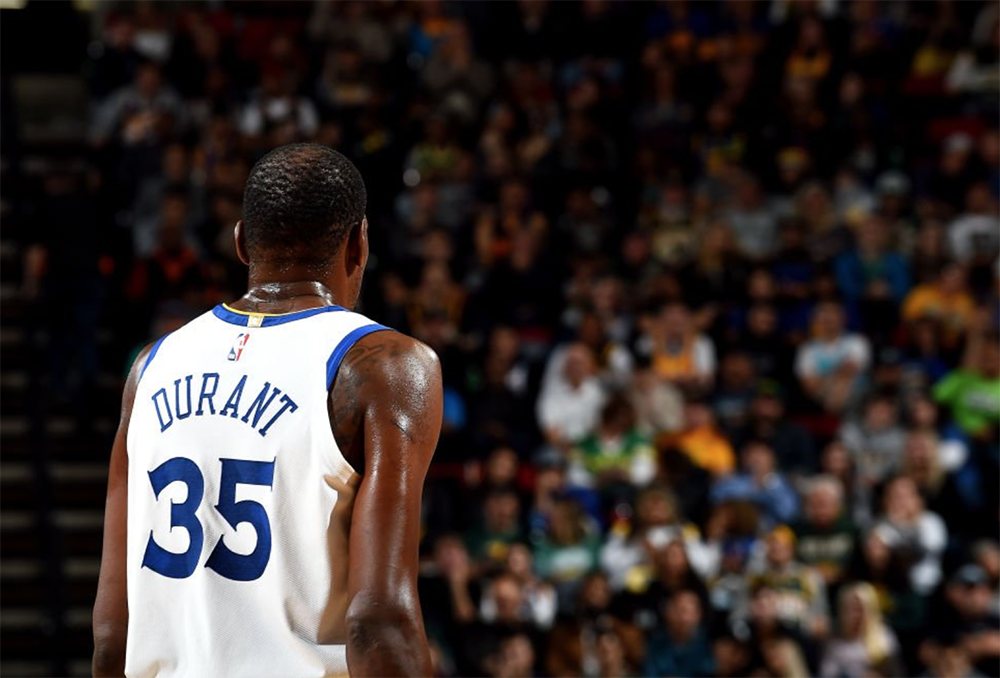 Từ bỏ áo số 35 sau hơn 1 thập kỷ, Kevin Durant bắt đầu kỷ nguyên mới cùng số áo mới tại Brooklyn Nets