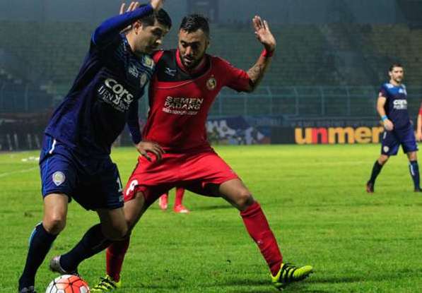 Nhận định Semen Padang vs Arema FC 15h30, 12/07 (Vòng 8 VĐQG Indonesia)