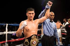 Dmitry Bivol sẵn sàng cắt cân thách đấu Canelo Alvarez