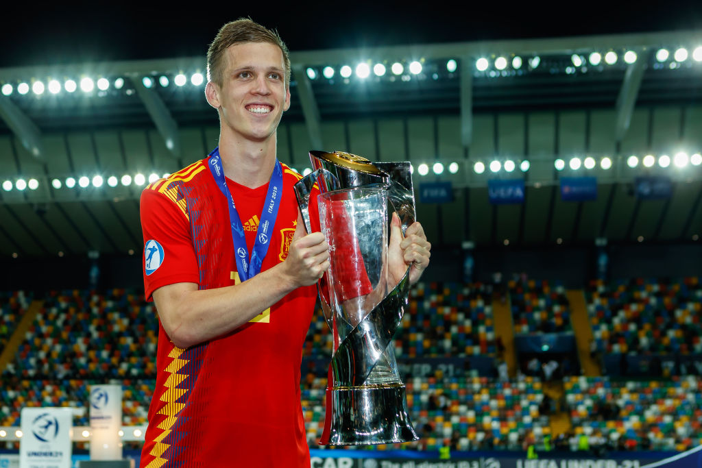 Chuyển nhượng Liverpool 13/7: Dani Olmo tăng cơ hội chuyển đến Anfield