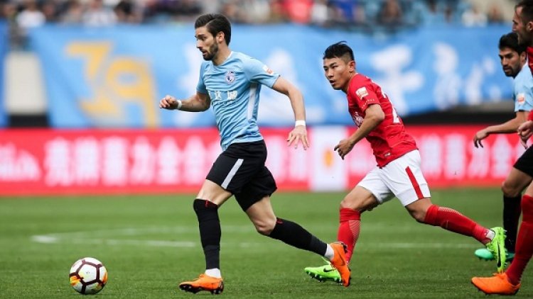 Nhận định Guangzhou Evergrande vs Dalian Yifang 19h00, 16/07 (vòng 18 VÐQG Trung Quốc)