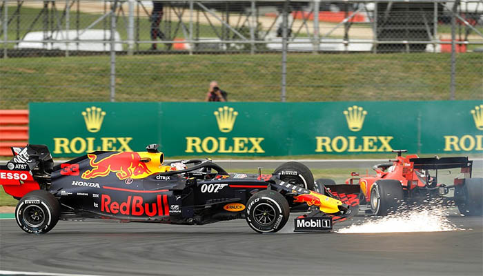 British Grand Prix 2019: Lỗi của Vettel tước mất hy vọng lên đỉnh của Verstappen