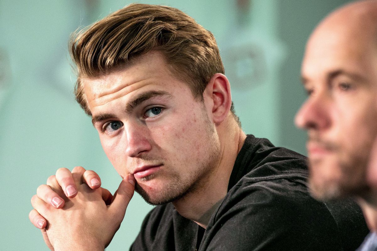 Chuyển nhượng Barca 15/7: Chủ tịch Bartomeu dùng tuyệt chiêu cuối cùng cho vụ De Ligt
