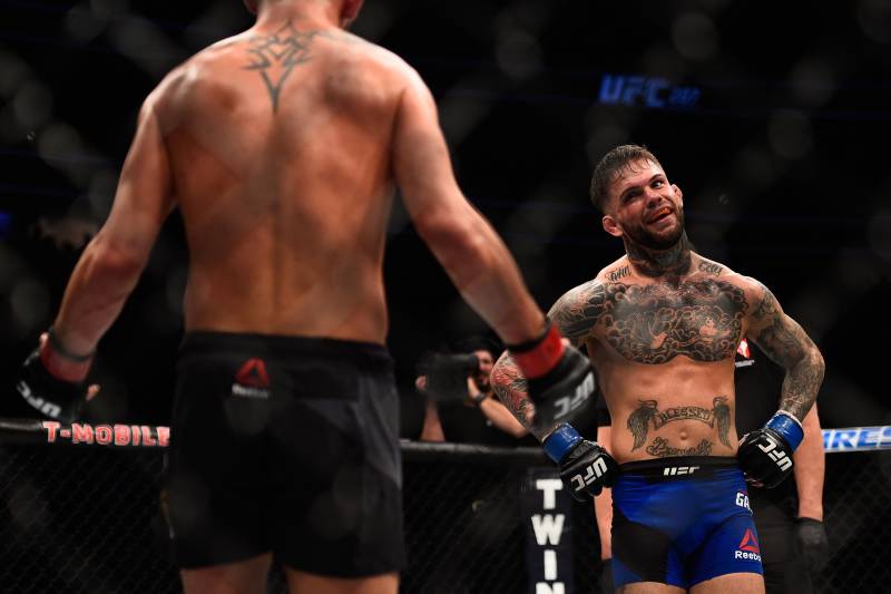 Cody Garbrandt hẹn trở lại tháng 11, “hứa sẽ học hỏi và trưởng thành hơn”
