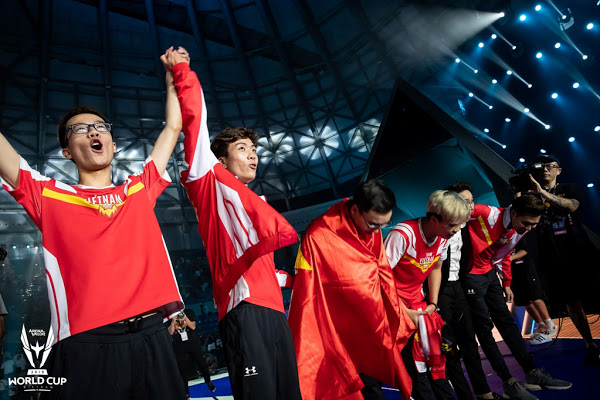 Tin Esports ngày 15/07: Liên Quân Việt Nam lập kỳ tích tại AWC 2019, trở thành nhà vô địch thế giới