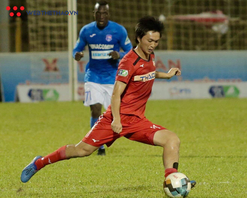 Tuấn Anh: Cá tính trầm lắng che mờ chất thủ lĩnh cần có