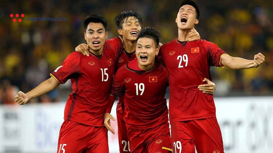HLV Hoàng Văn Phúc: “Cơ hội đi tiếp của ĐT Việt Nam là rất lớn”