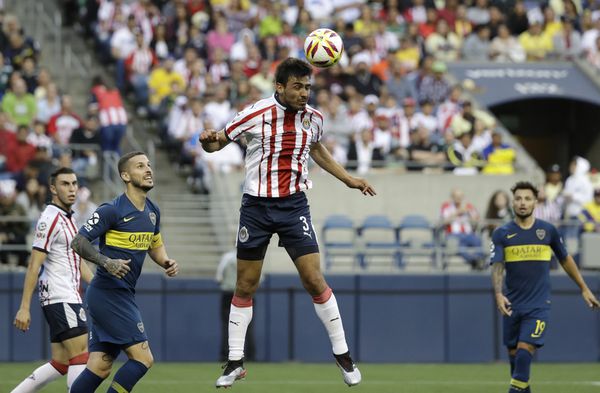 Máy tính dự đoán Benfica vs Chivas (ICC 2019)