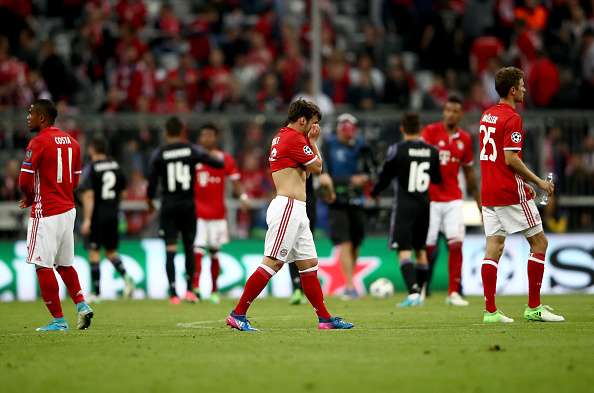 Mèo tiên tri dự đoán Real Madrid vs Bayern Munich (ICC 2019)