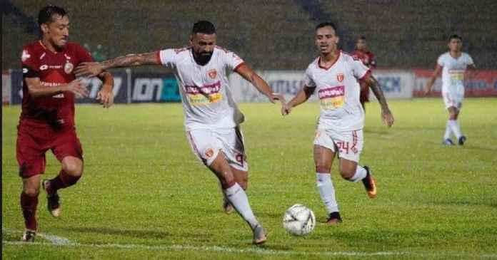 Nhận định Badak Lampung vs Pusamania Borneo 15h30, 22/07 (vòng 10 VÐQG Indonesia)