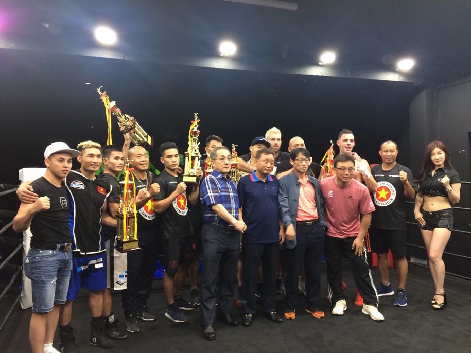 Boxing Việt Nam vs Hàn Quốc: Các chiến thần Việt hốt sạch cúp nước bạn về nhà Boxing Việt Nam vs Hàn Quốc: Các chiến thần Việt hốt sạch cúp nước bạn về nhà