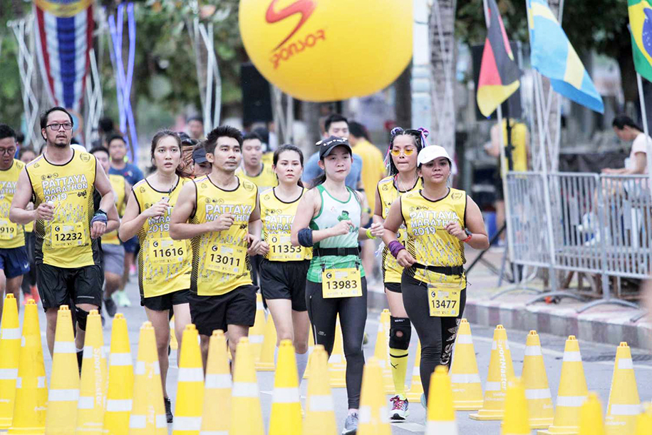 Bản tin Chạy quanh thế giới trong tuần: Doping và Six Star Finisher