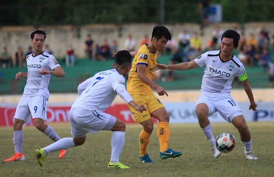 HAGL vs SLNA và mối ân tình trong quá khứ